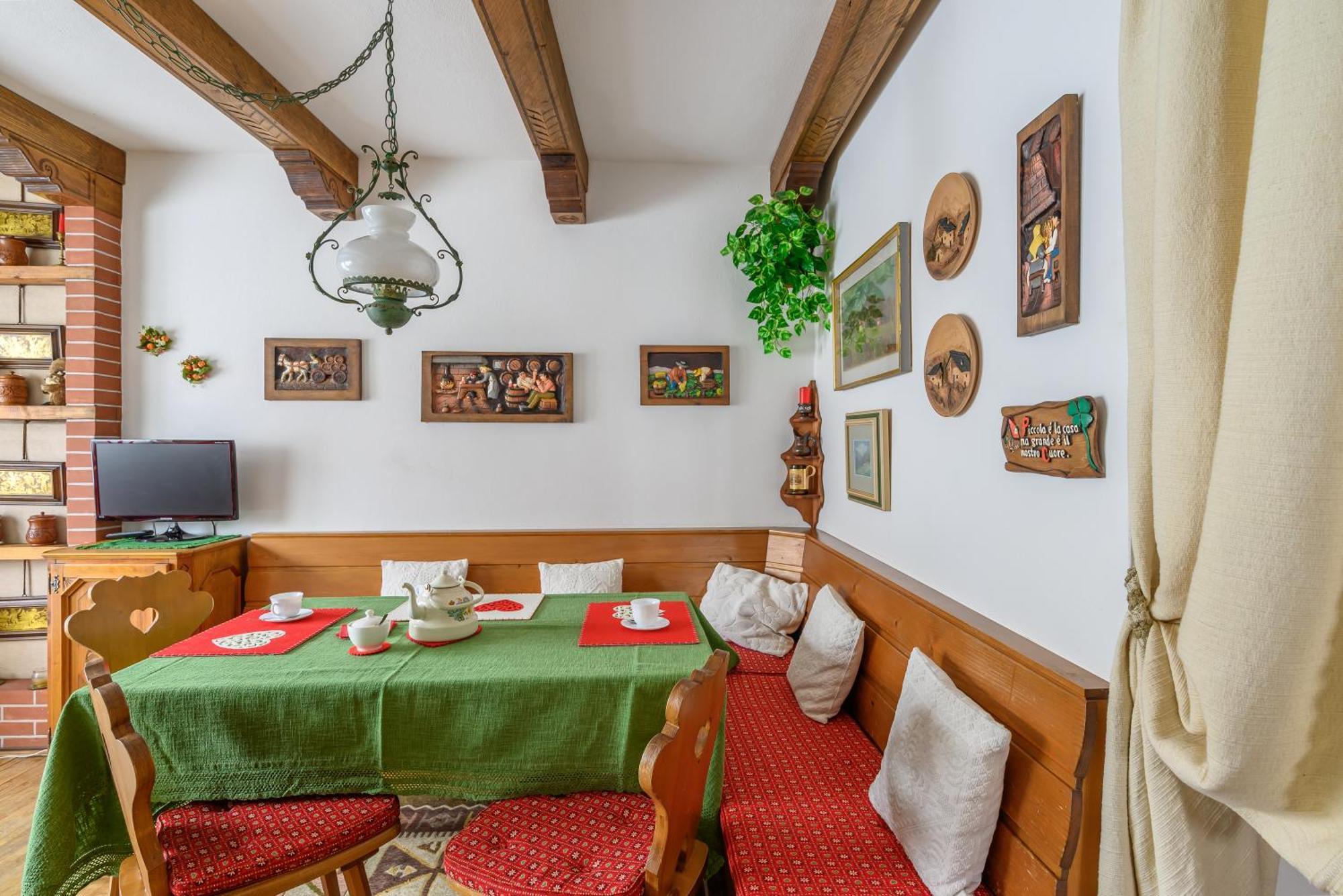 Ca' Dello Scoiattolo Apartment Кортина д'Ампецо Екстериор снимка
