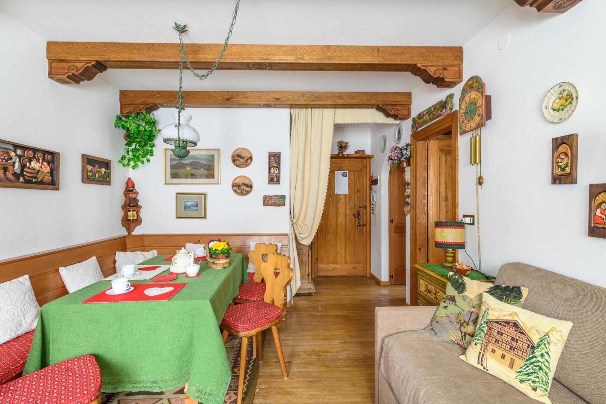 Ca' Dello Scoiattolo Apartment Кортина д'Ампецо Екстериор снимка