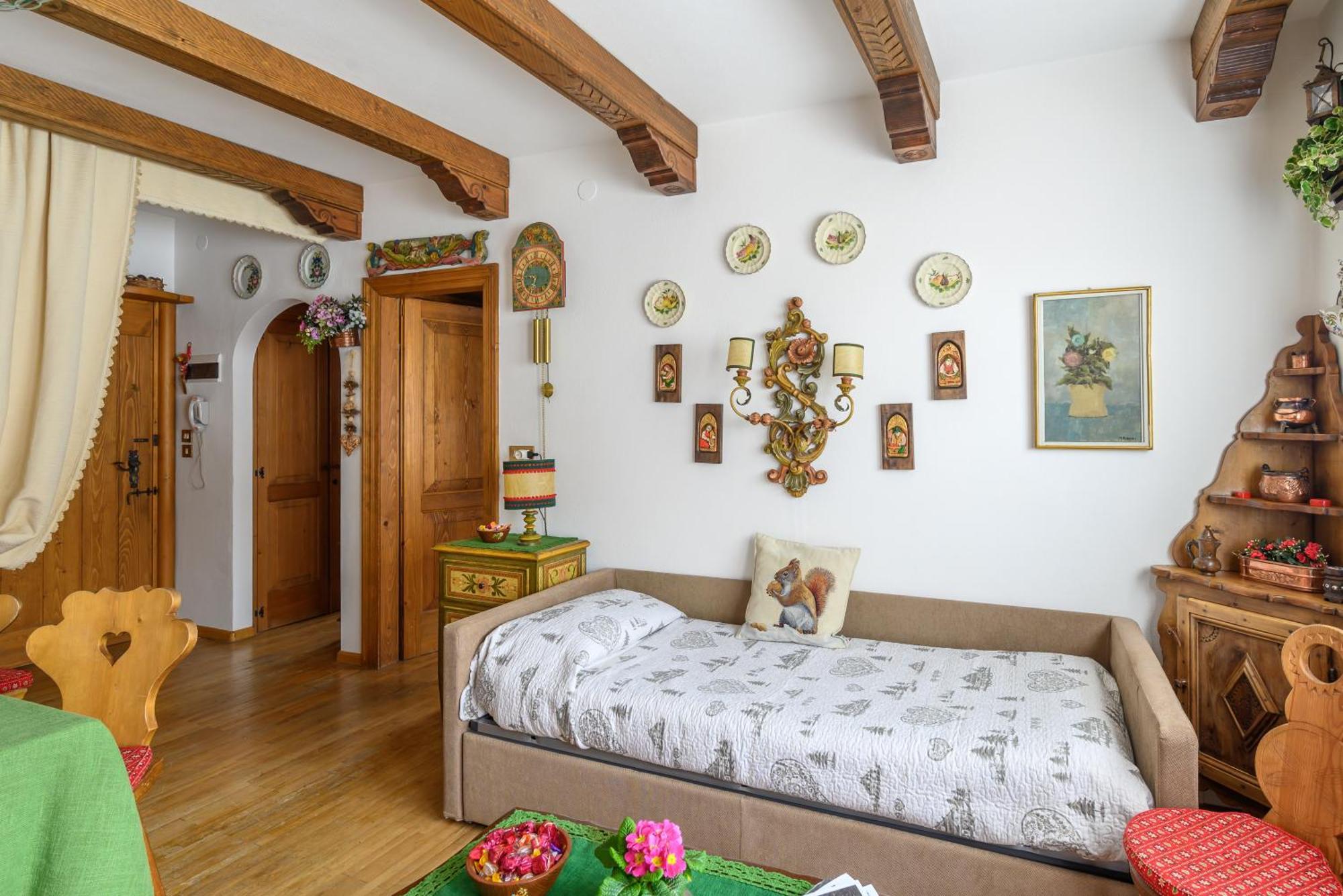 Ca' Dello Scoiattolo Apartment Кортина д'Ампецо Екстериор снимка