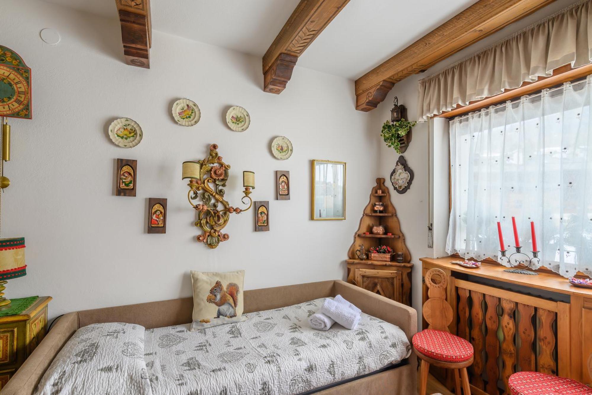 Ca' Dello Scoiattolo Apartment Кортина д'Ампецо Екстериор снимка